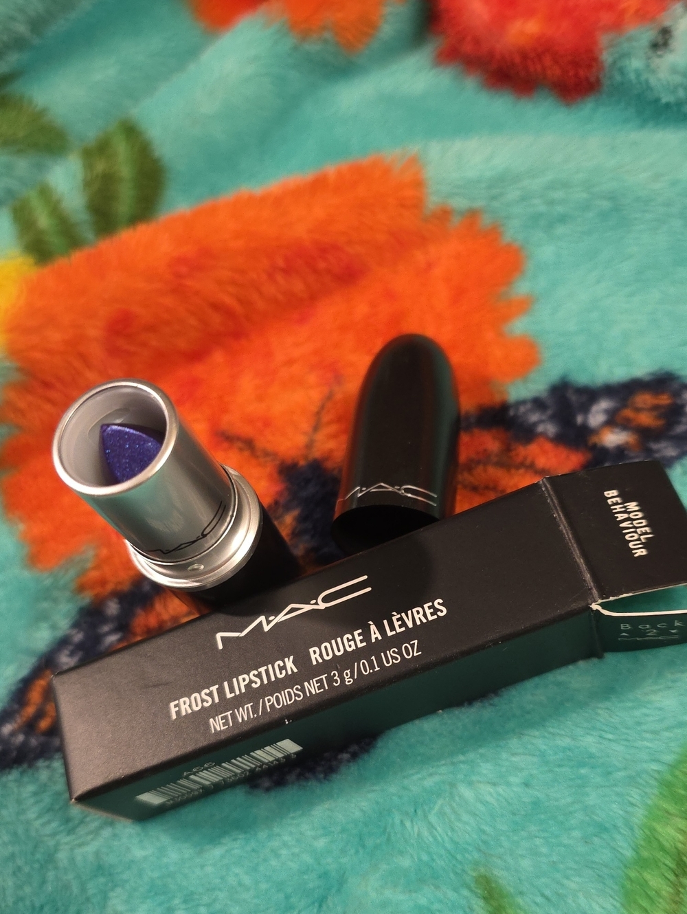 Mac Model Behaviour Frost Lipstick NIB